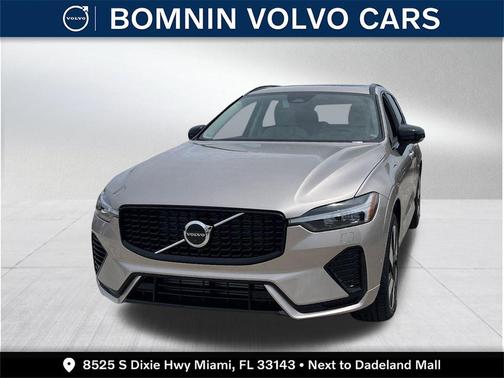 2025 Volvo XC60 Plug-In Hybrid T8 Plus