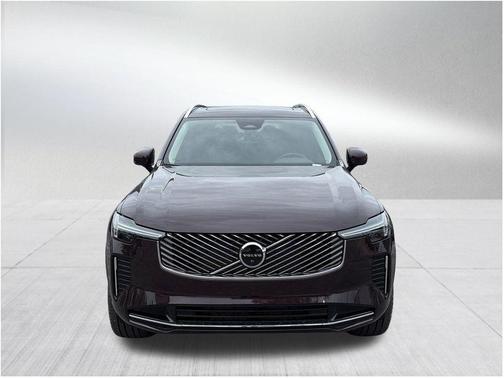 2026 Volvo XC90 B6 Plus 6-Seater