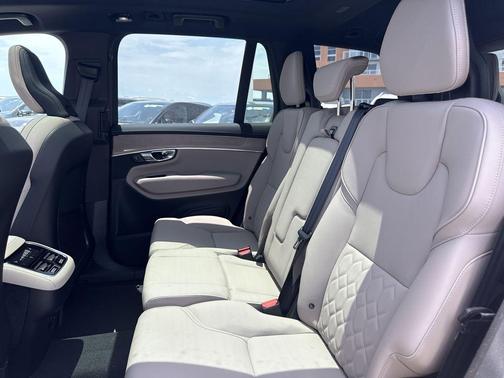 2026 Volvo XC90