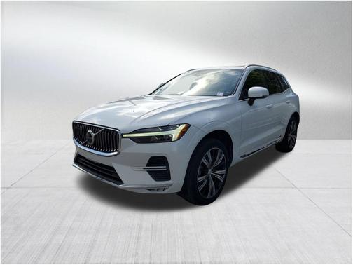 2022 Volvo XC60 B5 Inscription