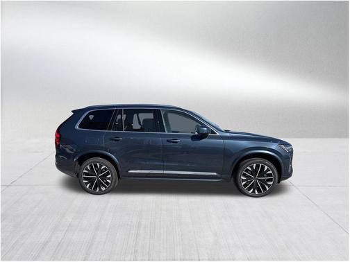 2026 Volvo XC90 B6 Ultra 7-Seater