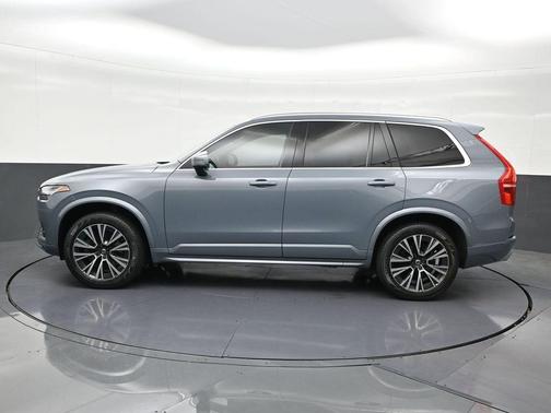 Gray Metallic 2020 Volvo XC90 T5 Momentum 7 Passenger