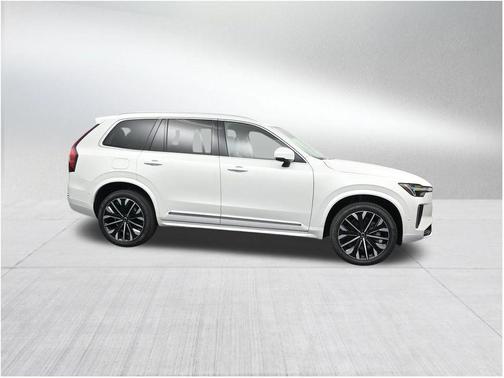 Crystal White Pearl 2026 Volvo XC90 B6 Ultra 7-Seater