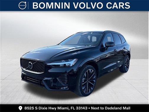 Onyx Black Metallic 2026 Volvo XC60 B5 Ultra