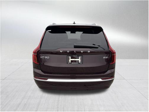 2026 Volvo XC90 B5 Plus 7-Seater