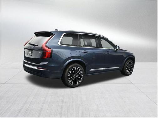 Denim Blue Metallic 2026 Volvo XC90 B6 Plus 7-Seater