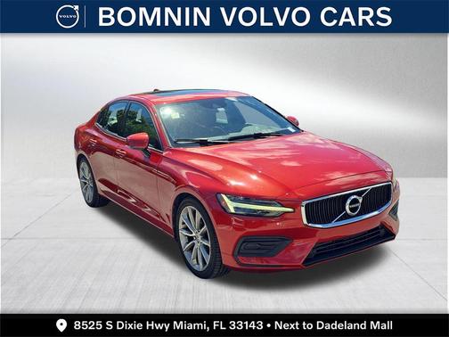2019 Volvo S60 T5 Momentum