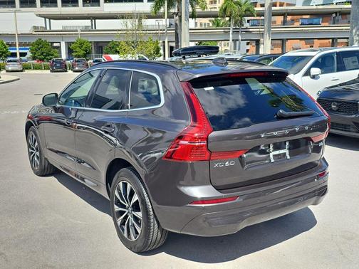 2023 Volvo XC60 B5 Core