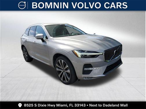 2023 Volvo XC60 B5 Ultimate Bright Theme