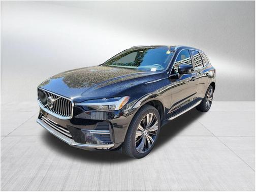 2022 Volvo XC60 B6 Inscription