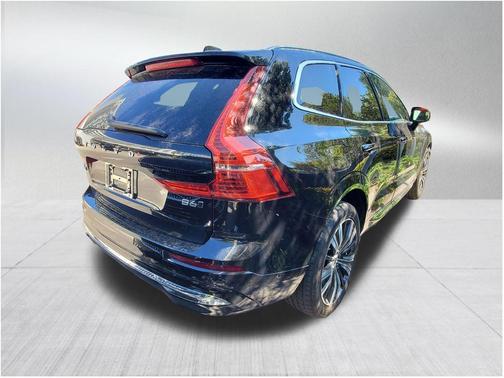 2022 Volvo XC60 B6 Inscription