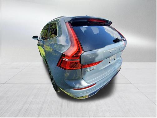 2022 Volvo XC60 B5 Inscription