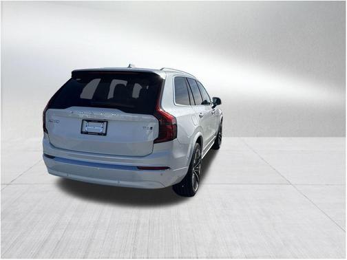 2026 Volvo XC90 B6 ULTRA