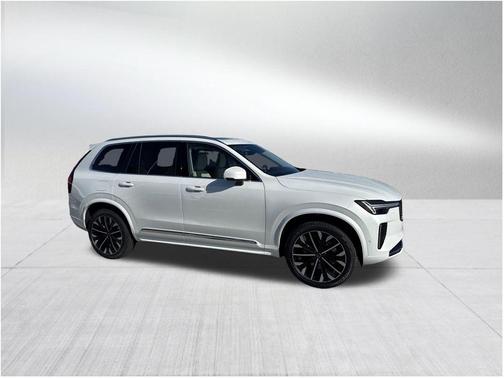 2026 Volvo XC90 B6 ULTRA