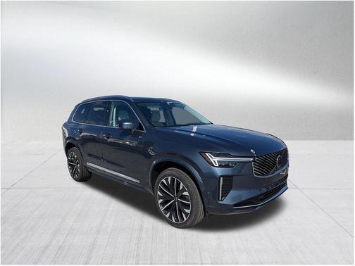 2026 Volvo XC90 B6 Ultra 7-Seater