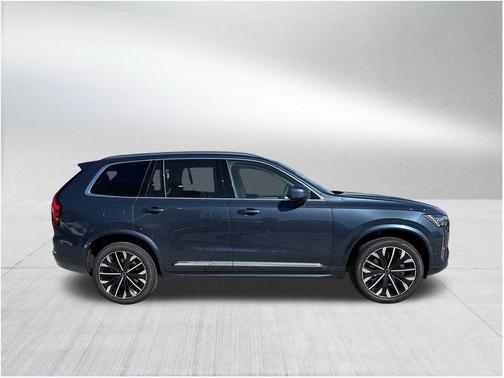 2026 Volvo XC90 B6 Ultra 7-Seater