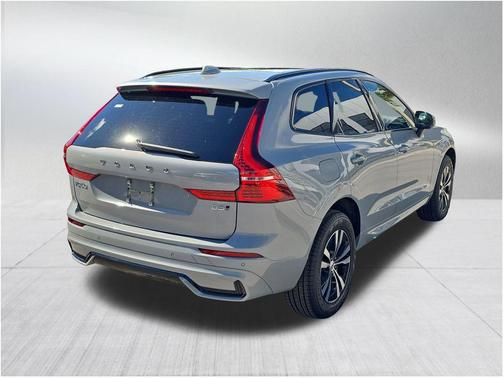 2024 Volvo XC60 B5 Core