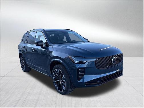 2026 Volvo XC90 B6 Ultra Dark Theme 7-Seater