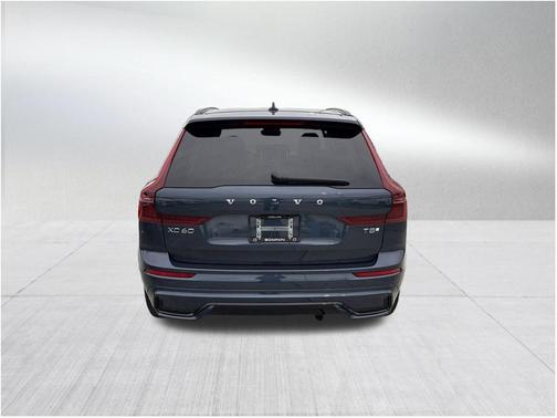 2026 Volvo XC60 Plug-In Hybrid T8 Core