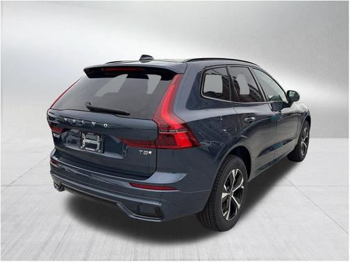2026 Volvo XC60 Plug-In Hybrid T8 Core
