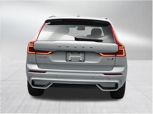 Gray Metallic 2026 Volvo XC60 B5 Plus