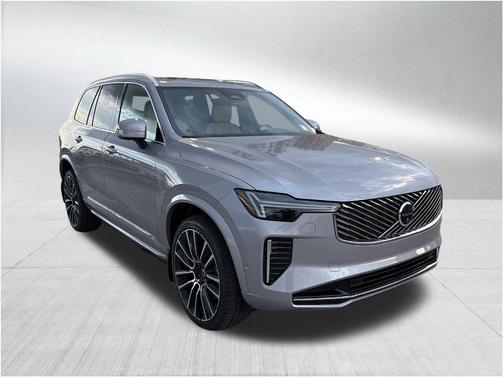 2026 Volvo XC90 B6 Plus 7-Seater