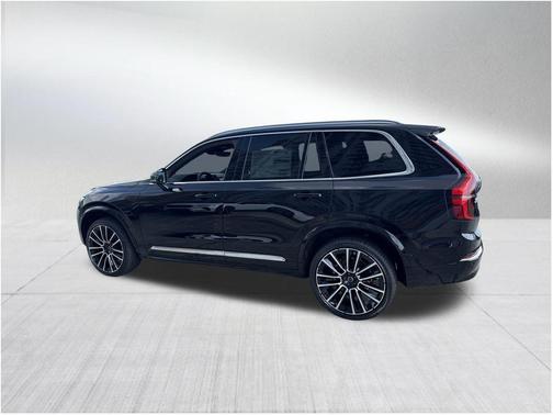 2026 Volvo XC90 B6 Plus 6-Seater