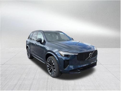 2026 Volvo XC90 B6 Ultra Dark Theme 7-Seater