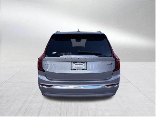 2026 Volvo XC90 B6 Ultra 7-Seater
