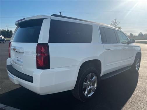 2017 Chevrolet Suburban LT