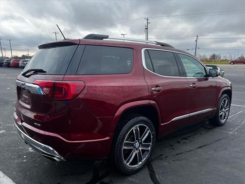 2018 GMC Acadia Denali