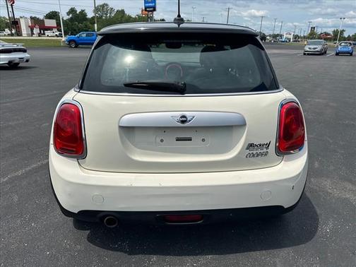 2015 MINI Hardtop Cooper