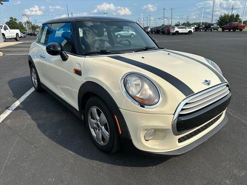 2015 MINI Hardtop Cooper