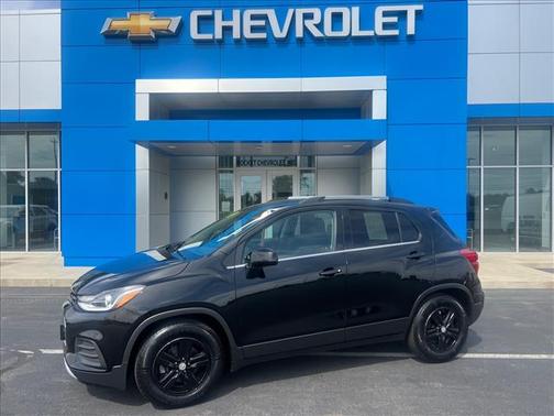 Mosaic Black Metallic 2019 Chevrolet Trax LT