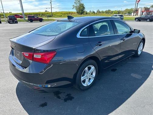 2022 Chevrolet Malibu 1LS