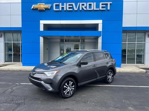 Magnetic Gray Metallic 2018 Toyota RAV4 LE