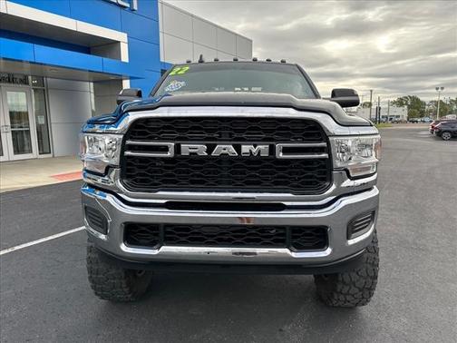 2022 RAM 2500 Tradesman Crew Cab 4x4 8' Box