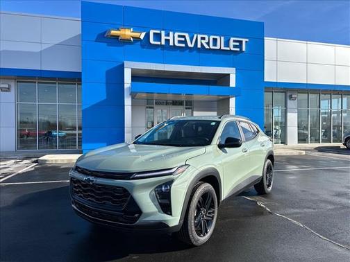 Cacti Green 2026 Chevrolet Trax FWD ACTIV SUV