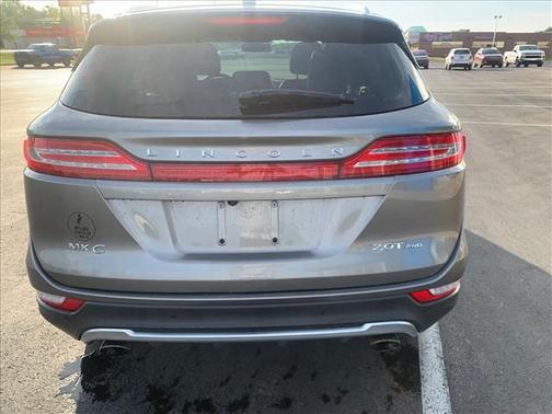 Luxe Silver Metallic 2017 Lincoln MKC Reserve