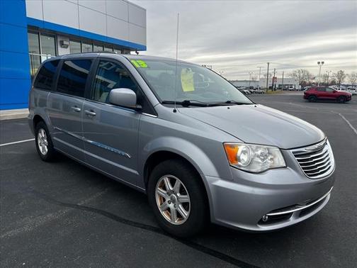 2013 Chrysler Town & Country Touring