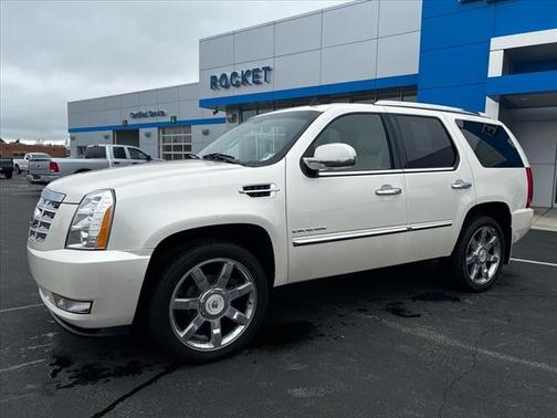 2011 Cadillac Escalade Premium