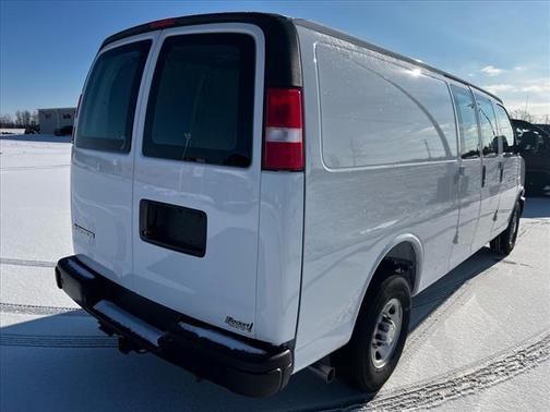 2025 Chevrolet Express 2500 RWD 2500 Extended Wheelbase WT