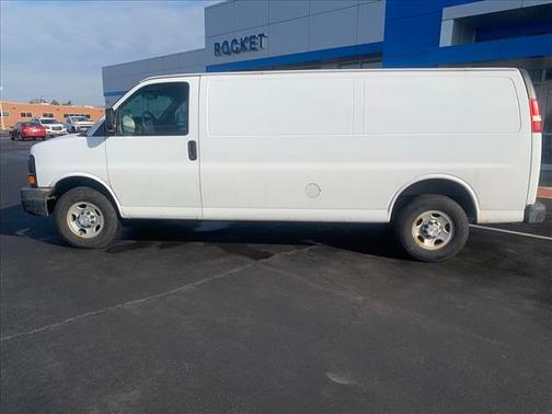 2015 Chevrolet Express 2500 Work Van