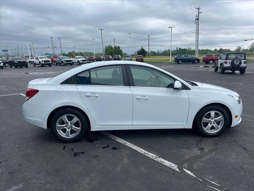 Summit White 2012 Chevrolet Cruze LT