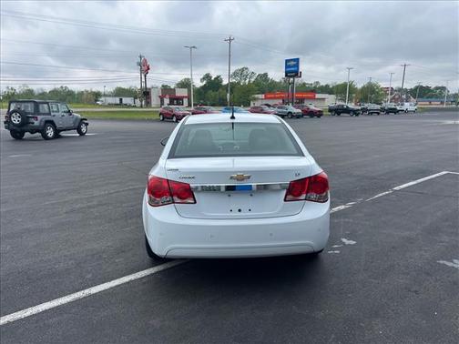 Summit White 2012 Chevrolet Cruze LT