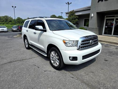 2011 Toyota Sequoia Platinum
