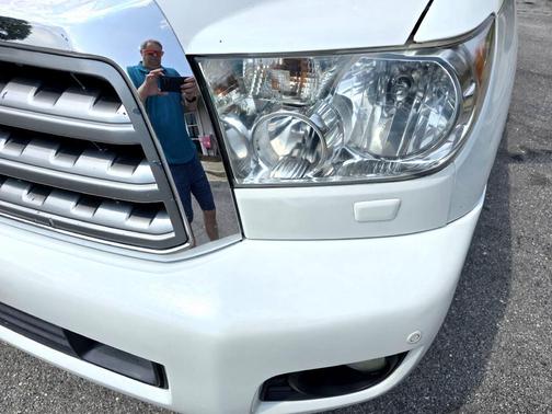 2011 Toyota Sequoia Platinum