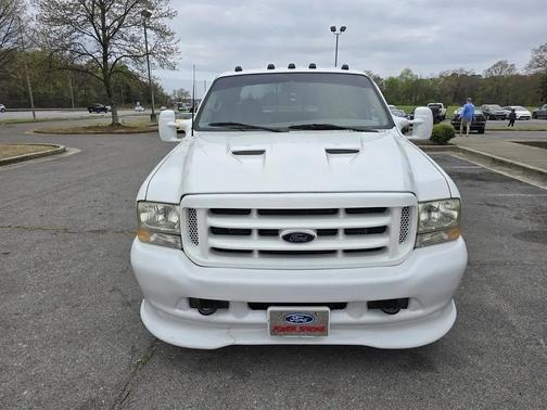 White 2002 Ford F-350 Super Duty