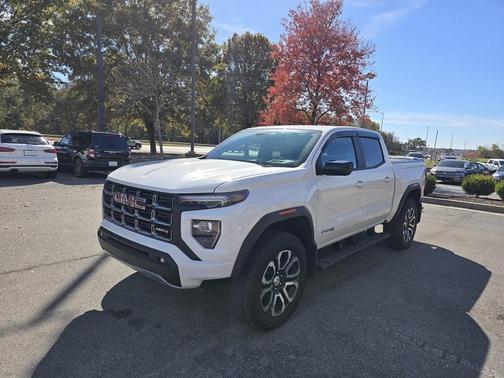 2024 GMC Canyon AT4
