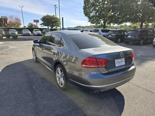 2013 Volkswagen Passat 2.0 TDI SEL Premium